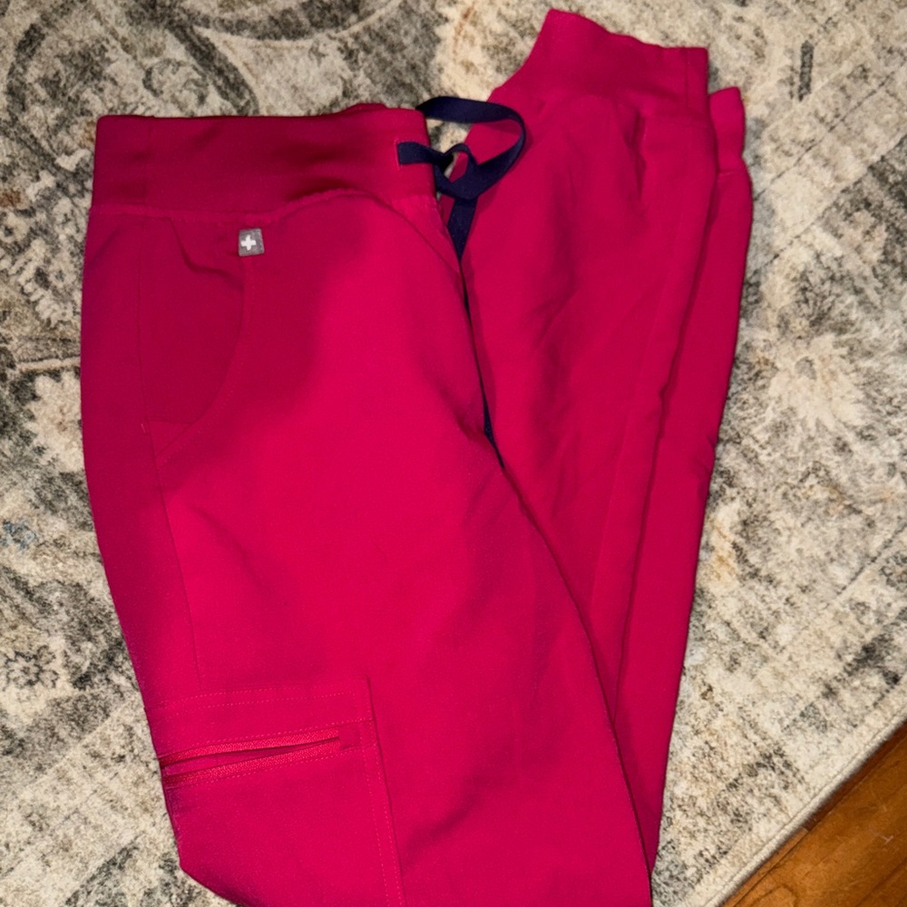 Figs xxs joggers ultra rose